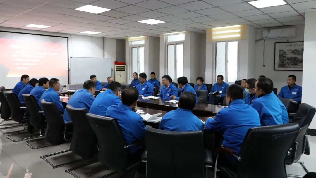 严鉴铂：把销售行列铸造成一支铁军、一面旗号！