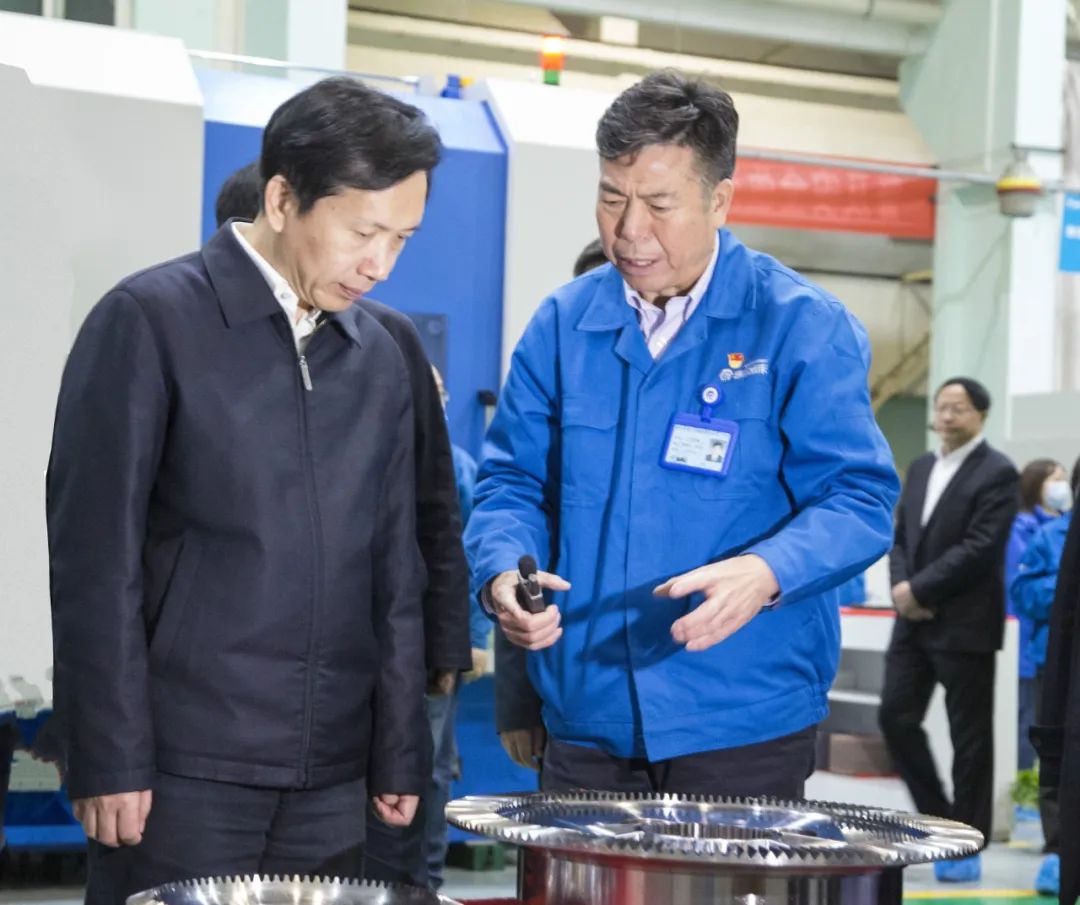 陕西省省长赵一德一行光临秦川集团、法士特集团调研