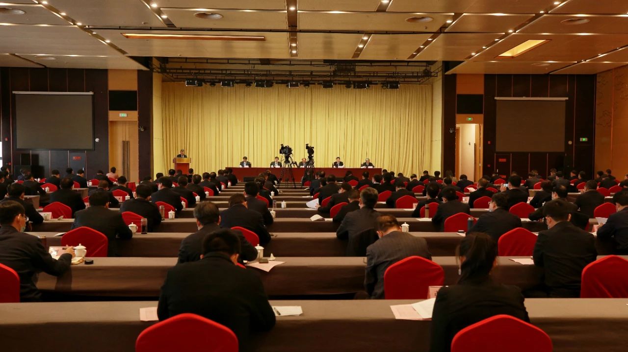 严鉴铂董事长荣获陕西省“担任作为好干部”称号！