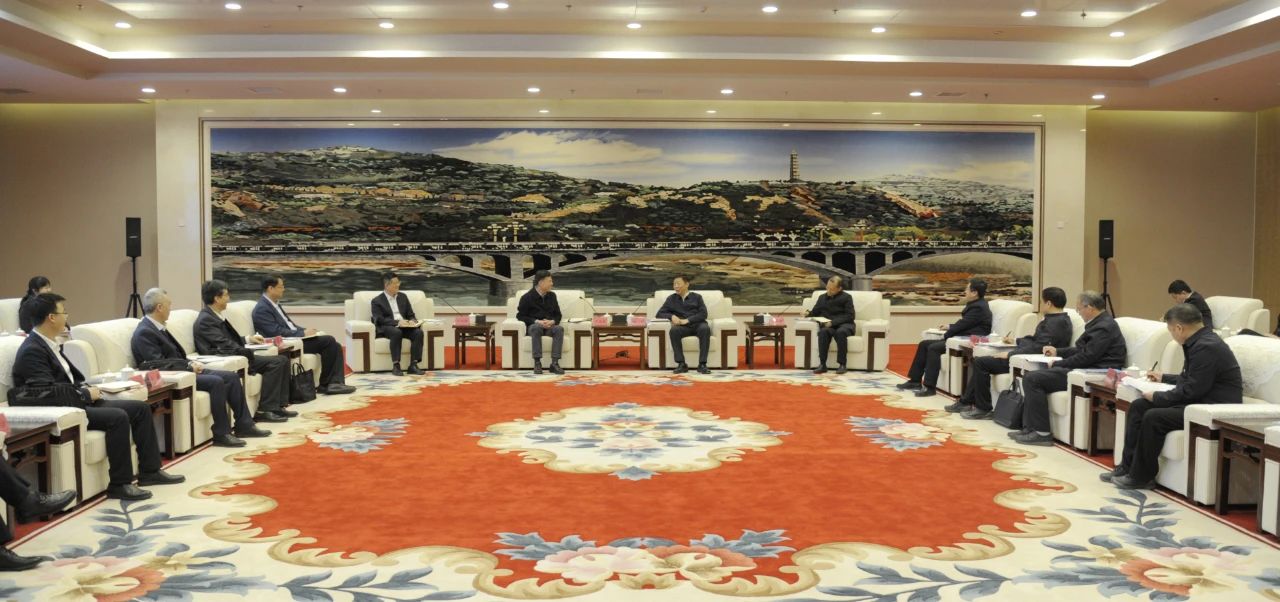 陕西省委常委、延安市委书记赵刚会见严鉴铂董事长一行