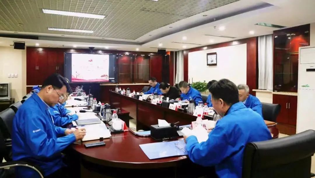 【党建动态】秦川集团党委理论中心组发展党史进建教育专题进建