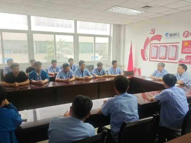 【群团工作】集团公司总装一车间团支部进行劳模面对面分享互换会